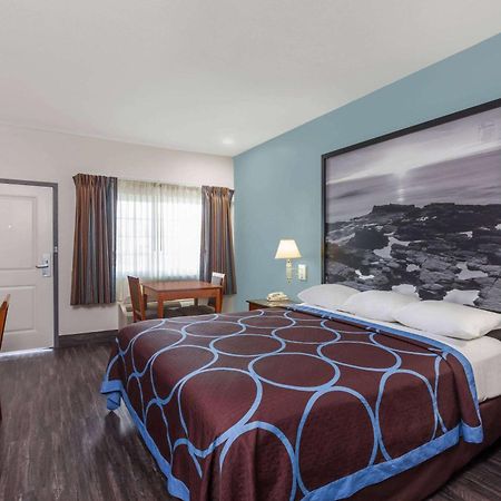 ซูเปอร์ 8 บาย วินด์แฮม เอล คาโฮน แคลิฟอร์เนีย Hotel เอลคาฮอน ภายนอก รูปภาพ